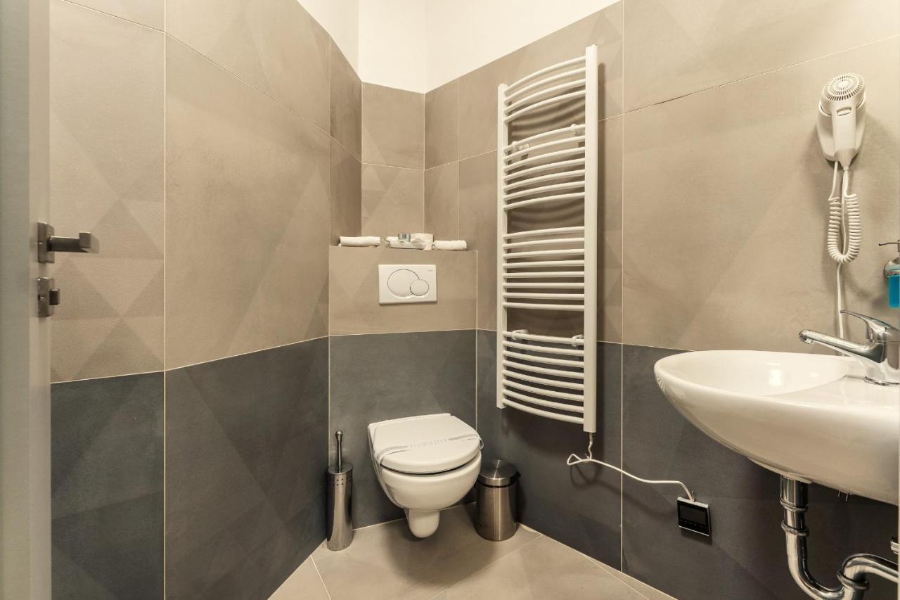 Vincanto Rooms Old Town Прага Екстер'єр фото